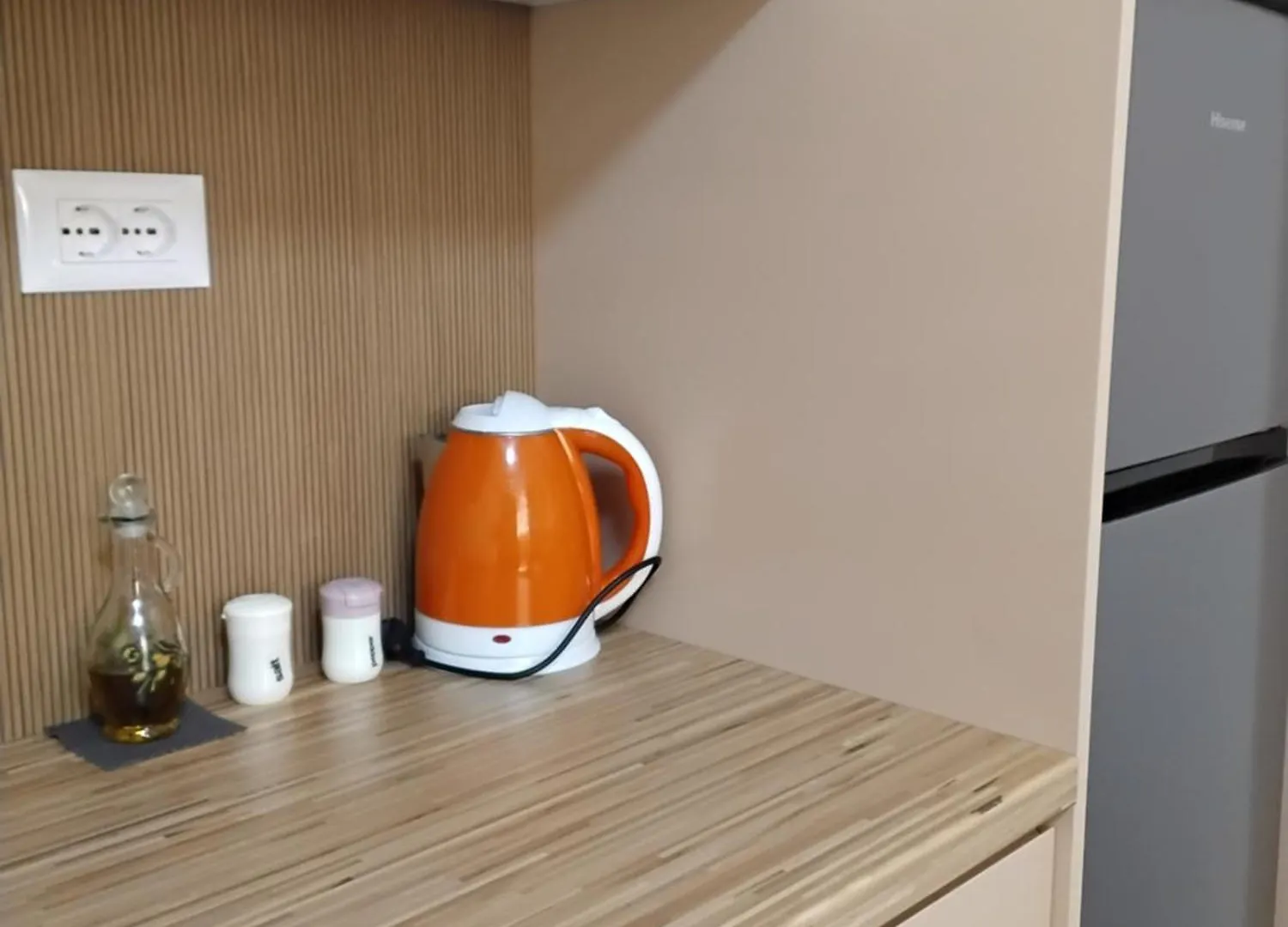 Apartamento Cozy Centrally Located Room For Two 1, 10 Min Walk From City Center Tirana Albania